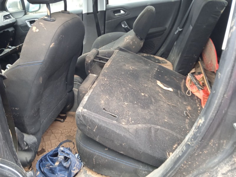 peugeot 208 i (ca_, cc_) del año 2018