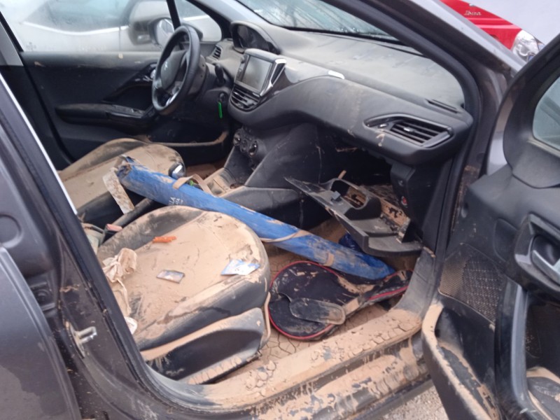 peugeot 208 i (ca_, cc_) del año 2018