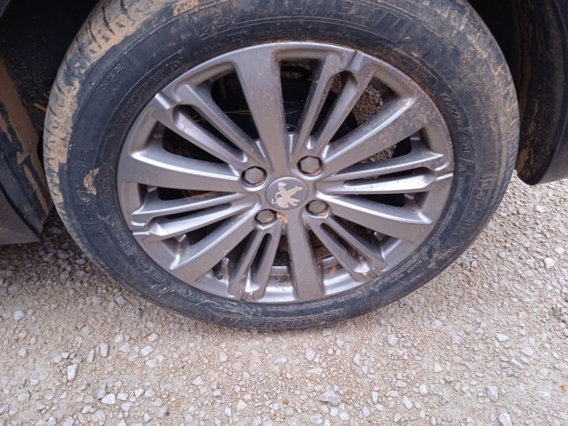 peugeot 208 i (ca_, cc_) del año 2018