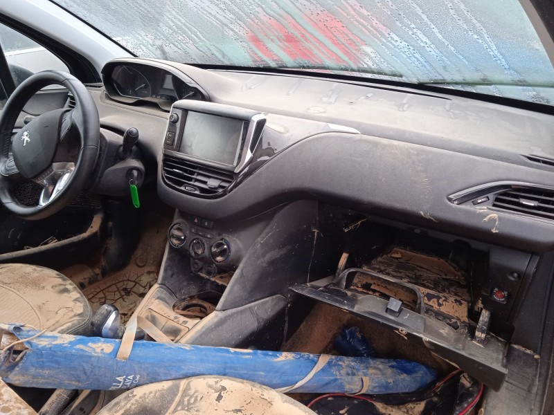 peugeot 208 i (ca_, cc_) del año 2018