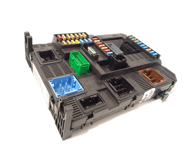 Recambio de caja reles / fusibles para peugeot 2008 i (cu_) 1.2 puretech 82 referencia OEM IAM 9819850080 1663368780 