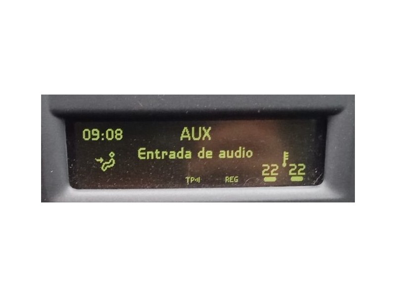 Recambio de pantalla multifuncion para volvo v50 (545) 1.6 d referencia OEM IAM 31268055  