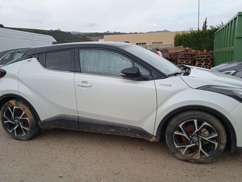 toyota c-hr (_x1_) del año 2020