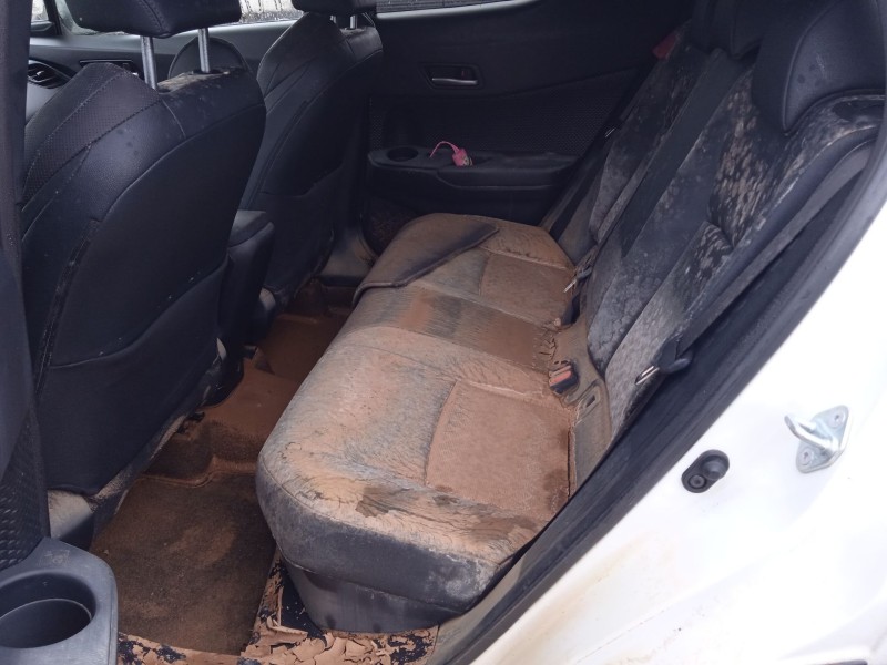 toyota c-hr (_x1_) del año 2020