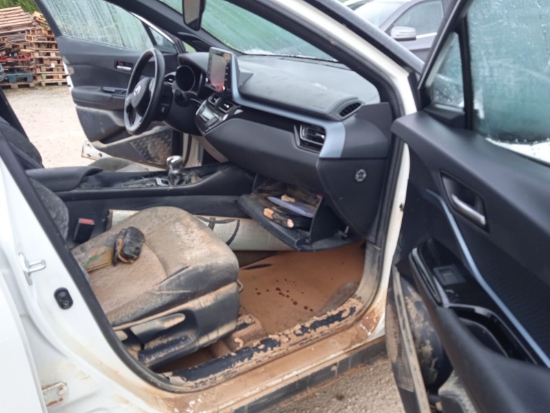 toyota c-hr (_x1_) del año 2020