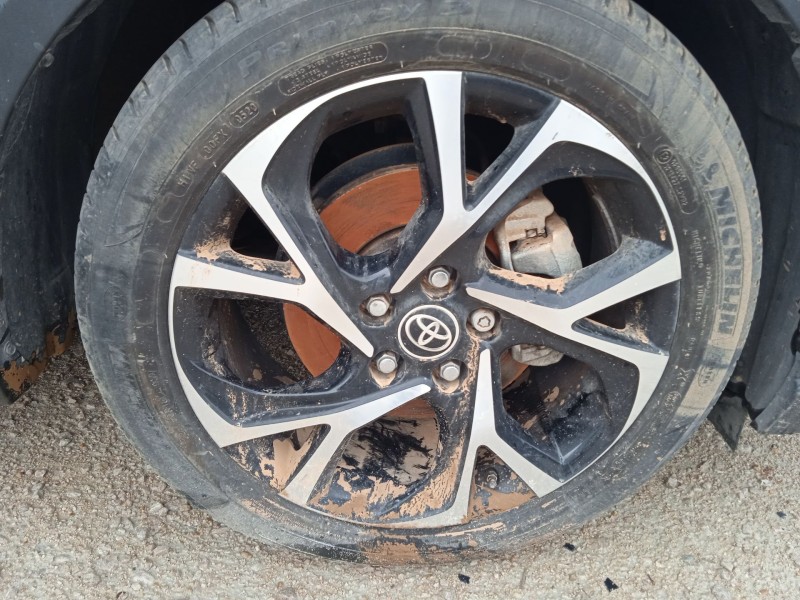 toyota c-hr (_x1_) del año 2020