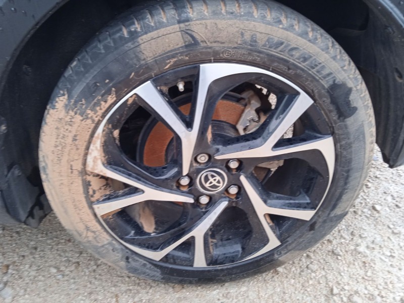 toyota c-hr (_x1_) del año 2020