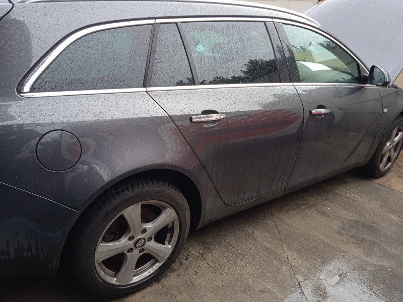 opel insignia a sports tourer (g09) del año 2009