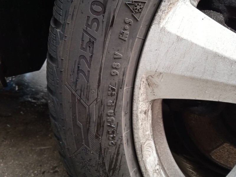 opel insignia a sports tourer (g09) del año 2009