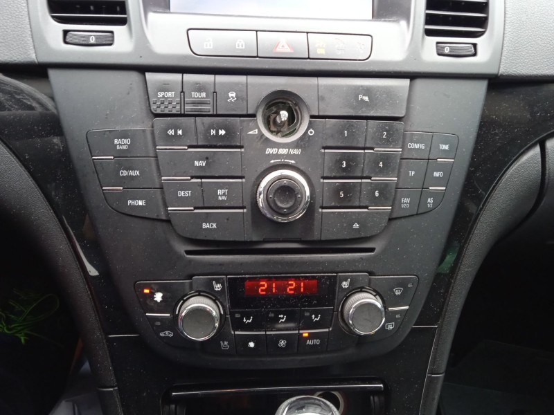 opel insignia a sports tourer (g09) del año 2009