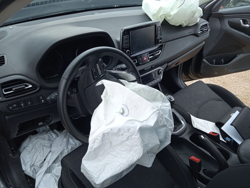 hyundai i30 (pde, pd, pden) del año 2023