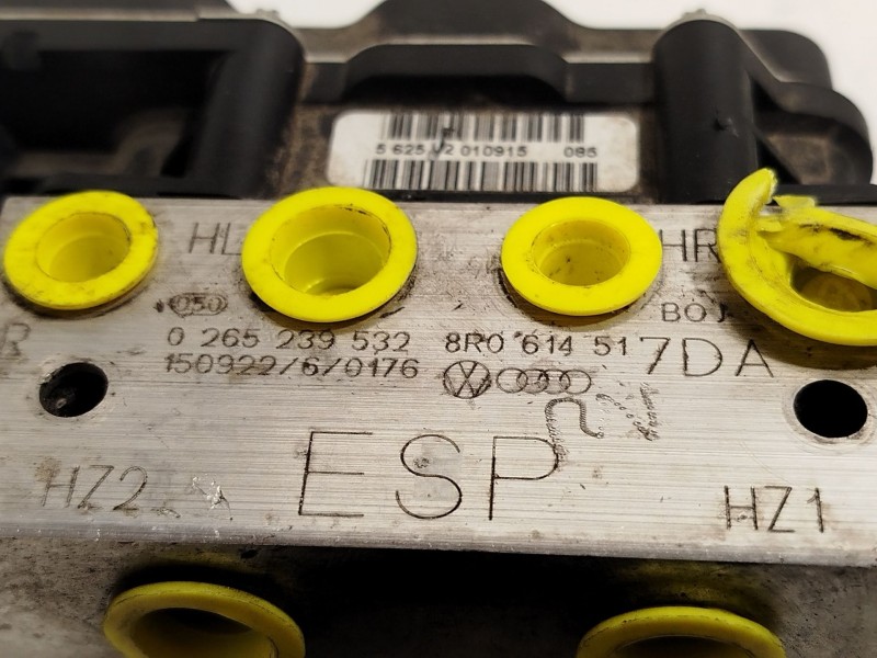 Recambio de abs para audi q5 (8rb) 2.0 tdi referencia OEM IAM 8R0614517DA 8R0907379BA 0265239532