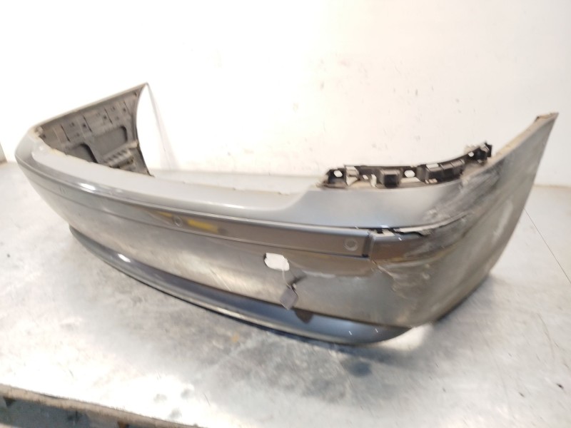 Recambio de paragolpes trasero para bmw 7 (e65, e66, e67) 740 d referencia OEM IAM 51127042697  