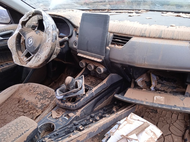 renault arkana i (lcm_, ldn_) del año 2022