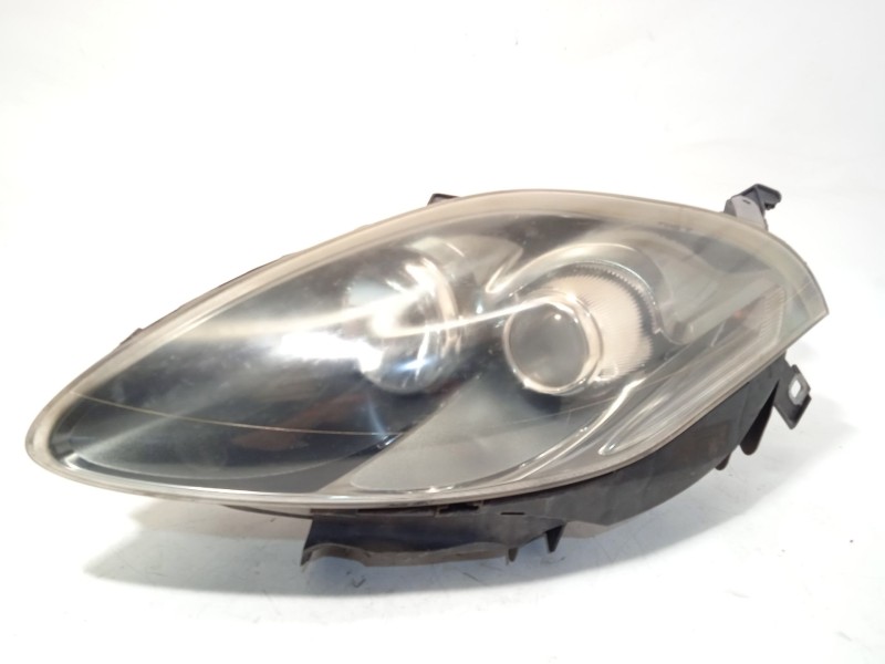 Recambio de faro izquierdo para fiat bravo ii (198_) 1.6 d multijet (198axh1b) referencia OEM IAM 51877884  