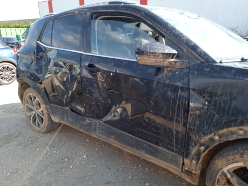 volkswagen t-cross (c11, d31) del año 2022