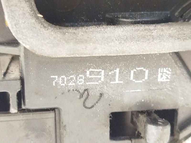 Recambio de cerradura puerta trasera derecha para bmw 7 (e65, e66, e67) 740 d referencia OEM IAM 7028910 51227028910 