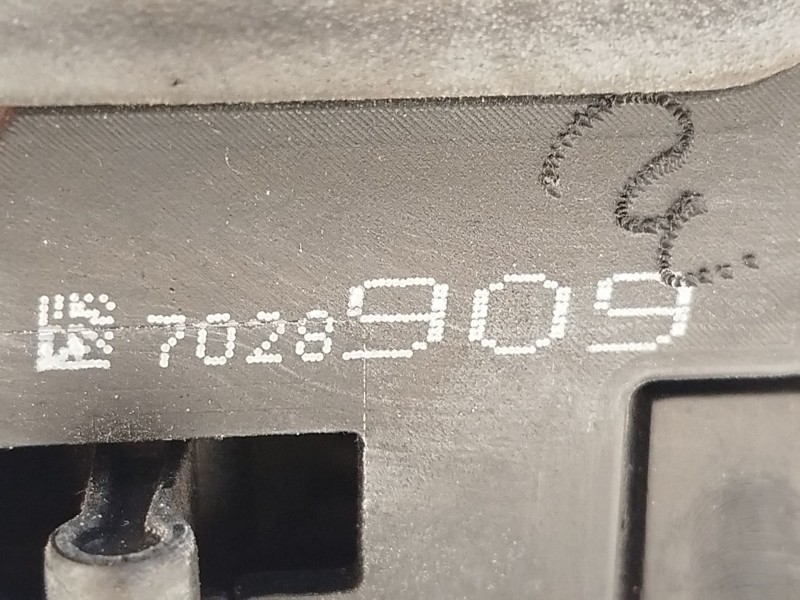 Recambio de cerradura puerta trasera izquierda para bmw 7 (e65, e66, e67) 740 d referencia OEM IAM 7028909 51227028909 