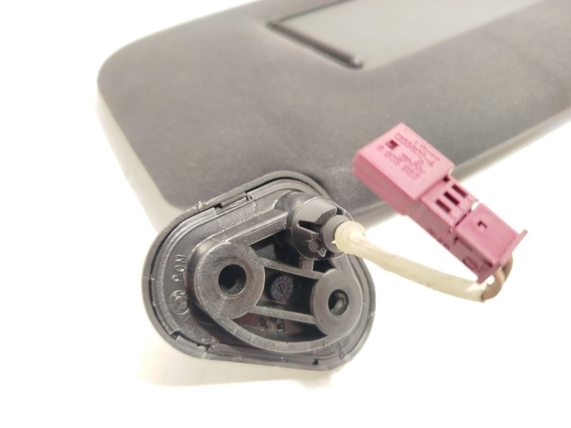 Recambio de parasol derecho para bmw 7 (e65, e66, e67) 740 d referencia OEM IAM 51167043514  