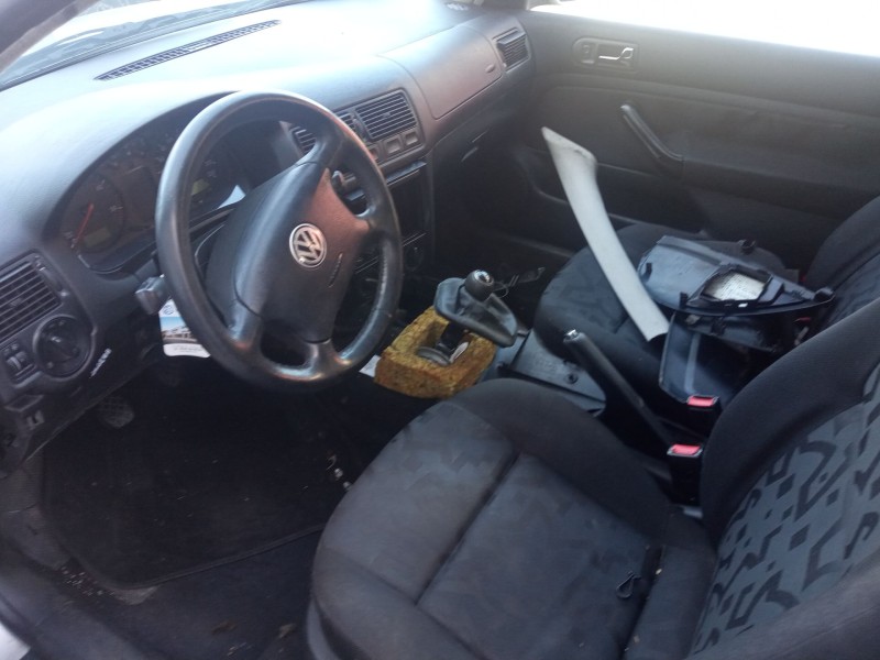 volkswagen golf iv (1j1) del año 1999