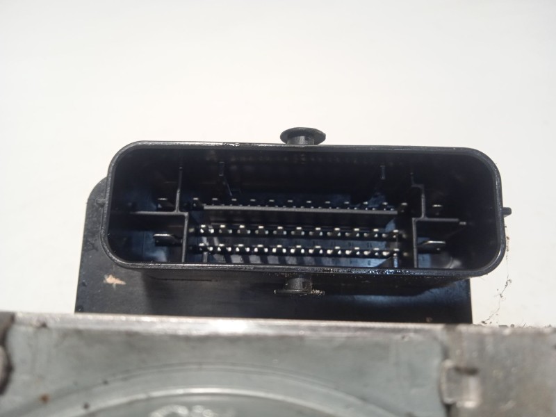 Recambio de abs para peugeot 208 style referencia OEM IAM 9817031680 10091539473 10022007544