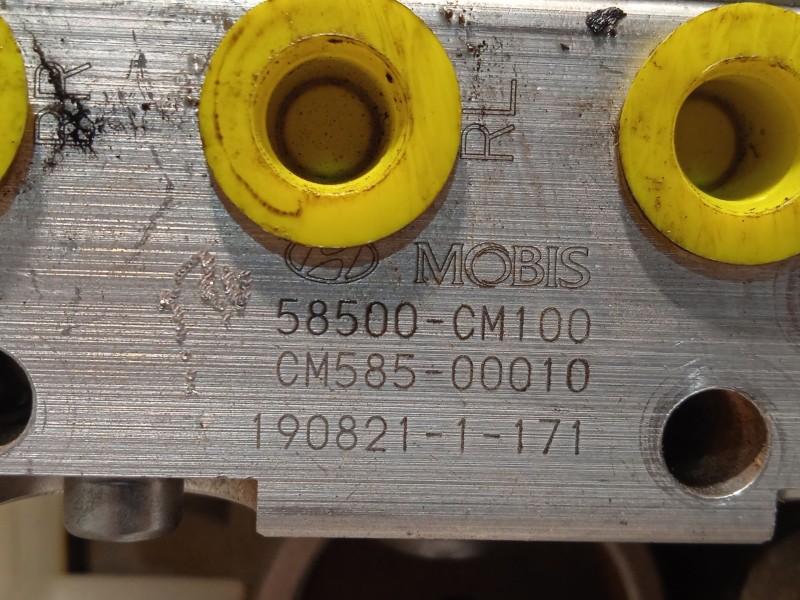 Recambio de abs para hyundai kona klass hybrid 2wd referencia OEM IAM 58500CM100 CM58553000 CM58500010