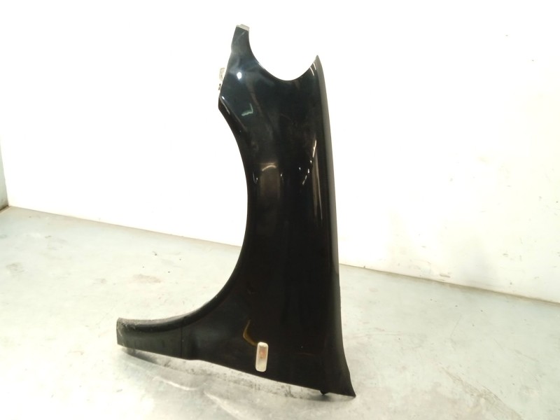 Recambio de aleta delantera izquierda para mercedes-benz clase m (w163) ml 430 (163.172) referencia OEM IAM A1638800106  