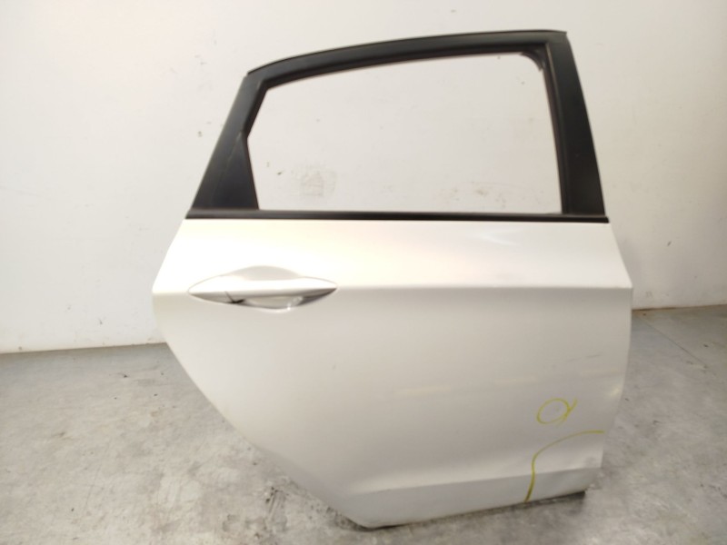 Recambio de puerta trasera derecha para hyundai i30 (gd) 1.4 crdi referencia OEM IAM 77004A6000  