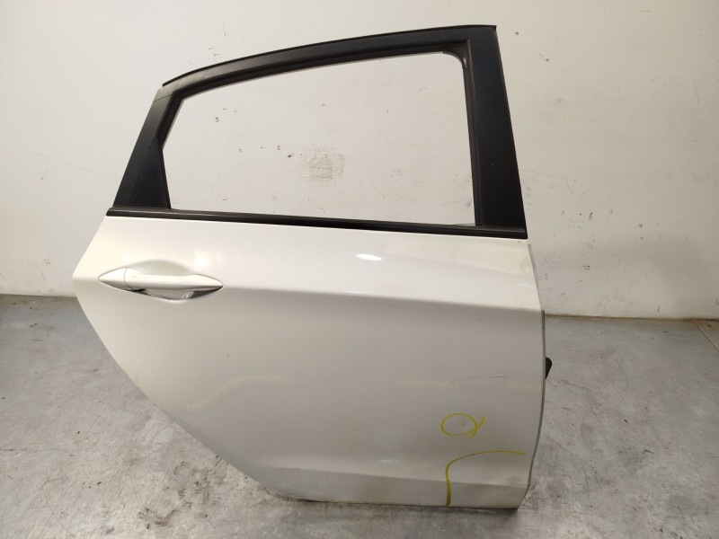 Recambio de puerta trasera derecha para hyundai i30 (gd) 1.4 crdi referencia OEM IAM 77004A6000  