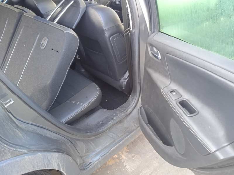 peugeot 207 sw del año 2009