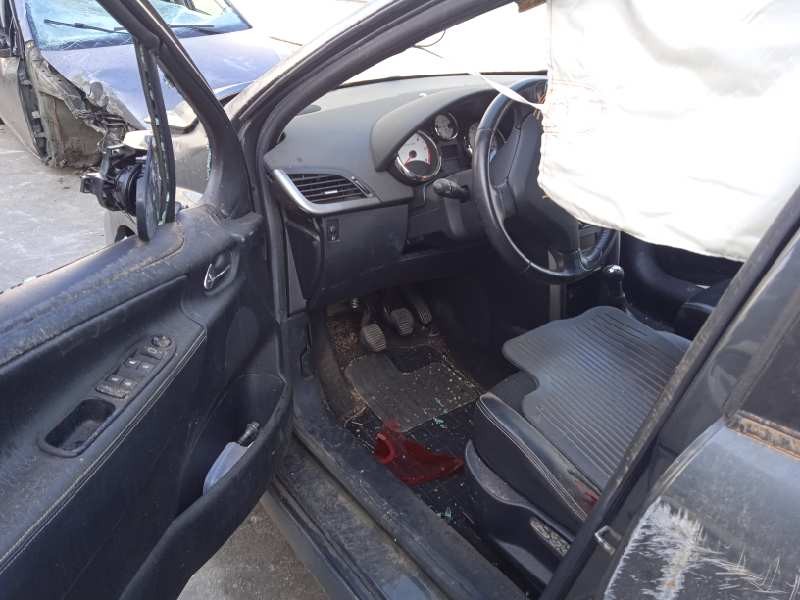 peugeot 207 sw del año 2009