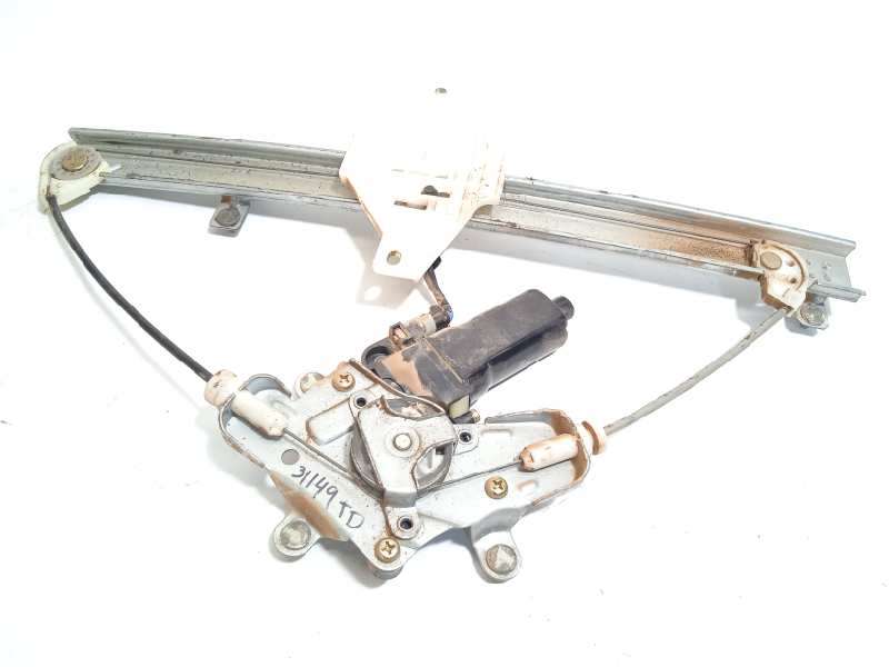 ELEVALUNAS TRASERO DERECHO 82460H1000 82404H1000