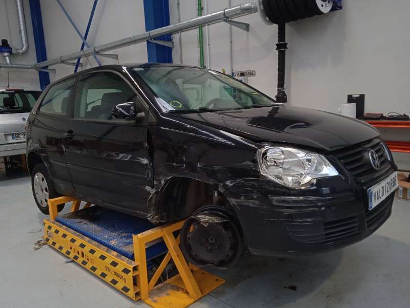 VOLKSWAGEN POLO IV (9N_, 9A_)