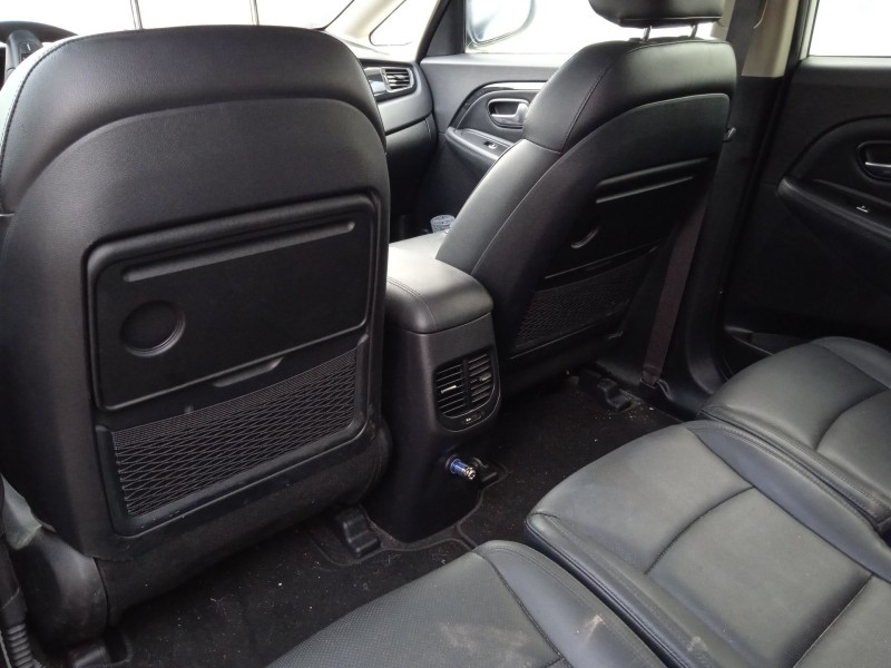 kia carens iv del año 2016