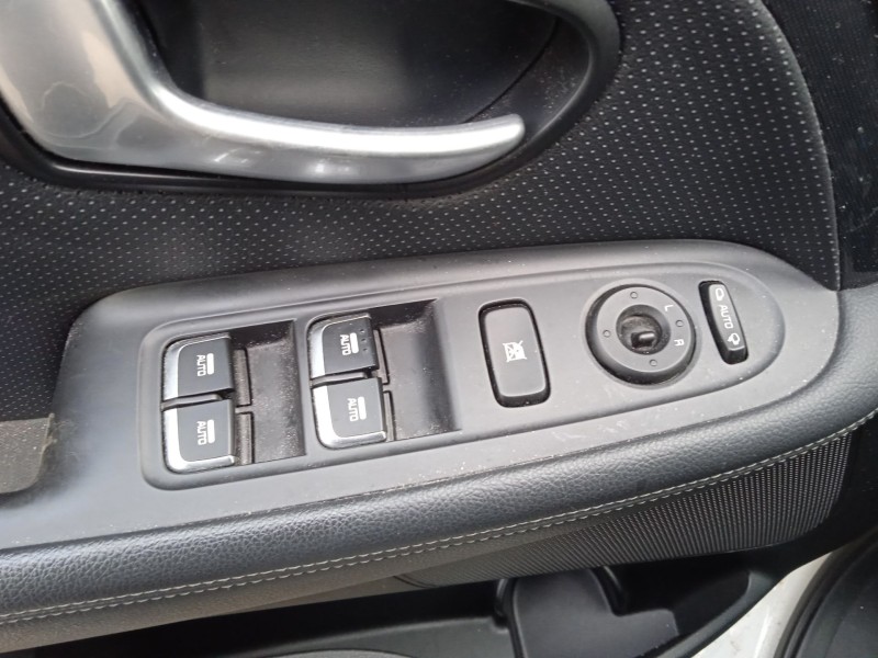 kia carens iv del año 2016