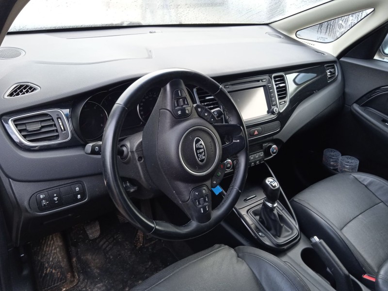 kia carens iv del año 2016