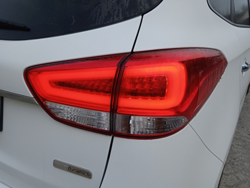 kia carens iv del año 2016