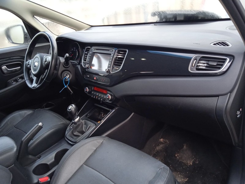 kia carens iv del año 2016