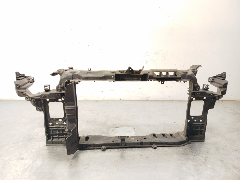 Recambio de panel frontal para hyundai i30 (gd) 1.4 crdi referencia OEM IAM 64101A6200  