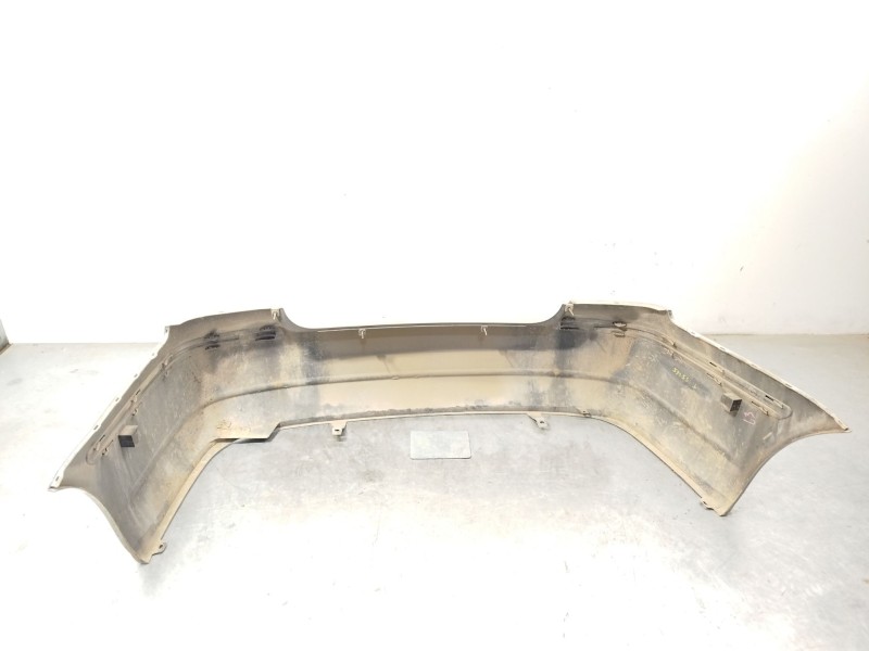 Recambio de paragolpes trasero para toyota avensis (_t25_) 2.0 d-4d (cdt250_) referencia OEM IAM 5215905901  