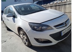 opel astra j sports tourer (p10) del año 2015 2
