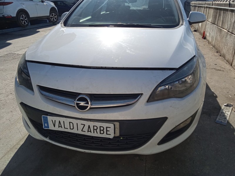 opel astra j sports tourer (p10) del año 2015