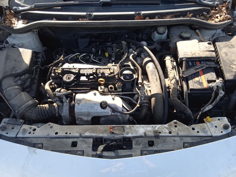 opel astra j sports tourer (p10) del año 2015