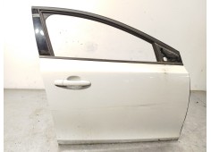 Recambio de puerta delantera derecha para volvo v40 hatchback (525) d2 referencia OEM IAM 32321019  