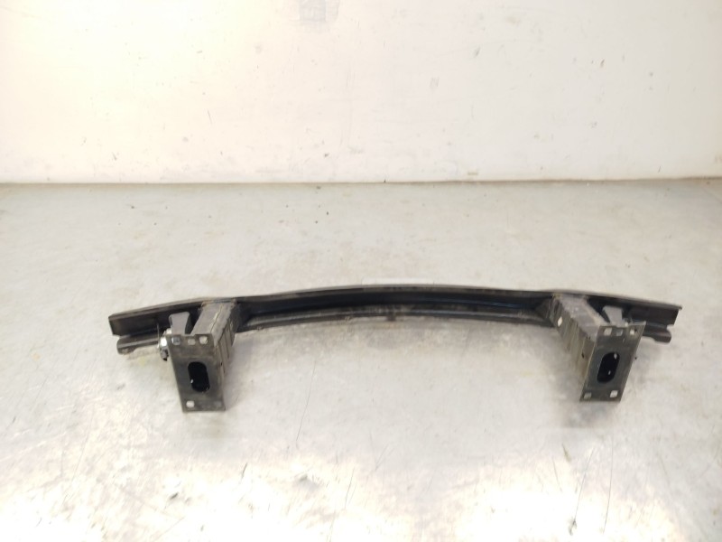 Recambio de refuerzo paragolpes delantero para bmw 3 (e90) 320 d referencia OEM IAM 51117146645  