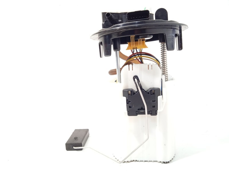 Recambio de bomba combustible para citroën c4 cactus 1.2 thp 110 referencia OEM IAM 9813573780  A2C96593001