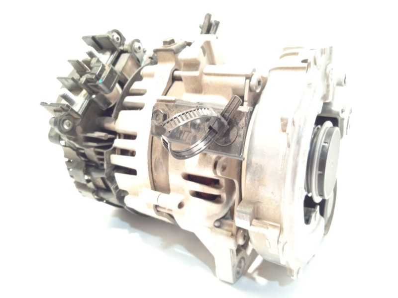 Recambio de alternador para kia stonic (yb) 1.0 t-gdi eco-dynamics+ referencia OEM IAM 3630007000  2726652