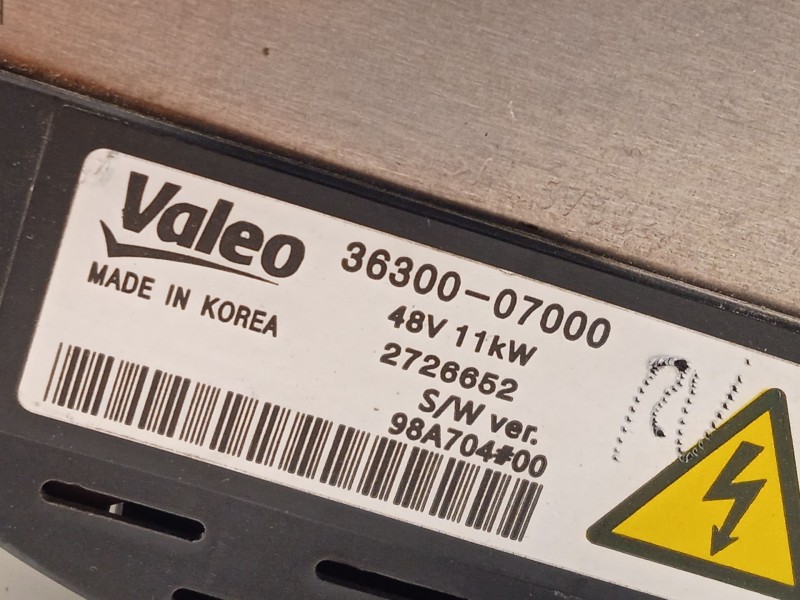 Recambio de alternador para kia stonic (yb) 1.0 t-gdi eco-dynamics+ referencia OEM IAM 3630007000  2726652