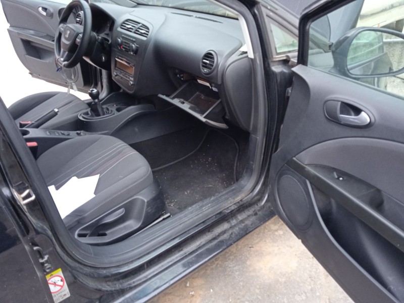 seat leon (1p1) del año 2011