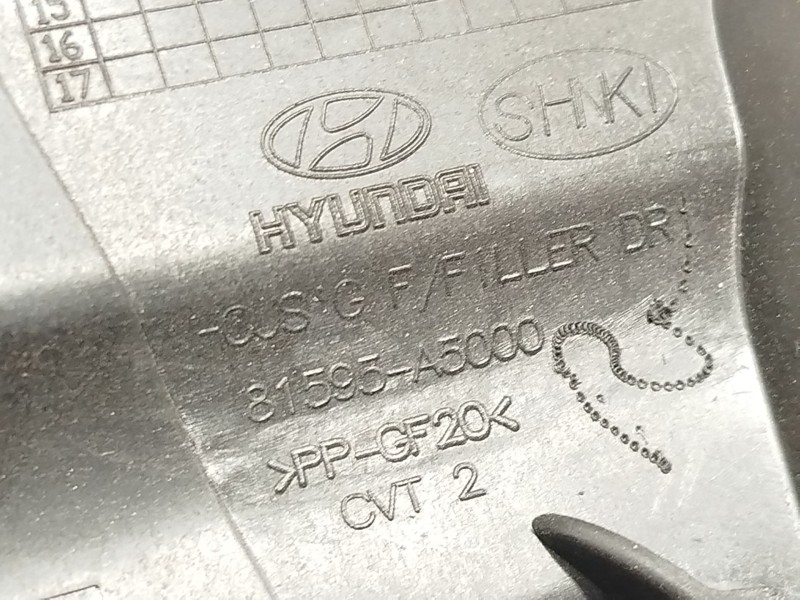 Recambio de tapa exterior combustible para hyundai i30 (gd) 1.4 crdi referencia OEM IAM 81595A5000 69510A5000 